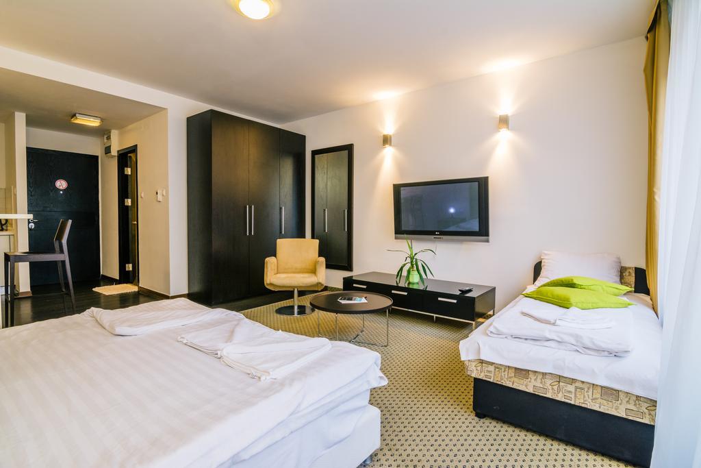 City Gardens Hotel & Wellness Budapest Exterior foto